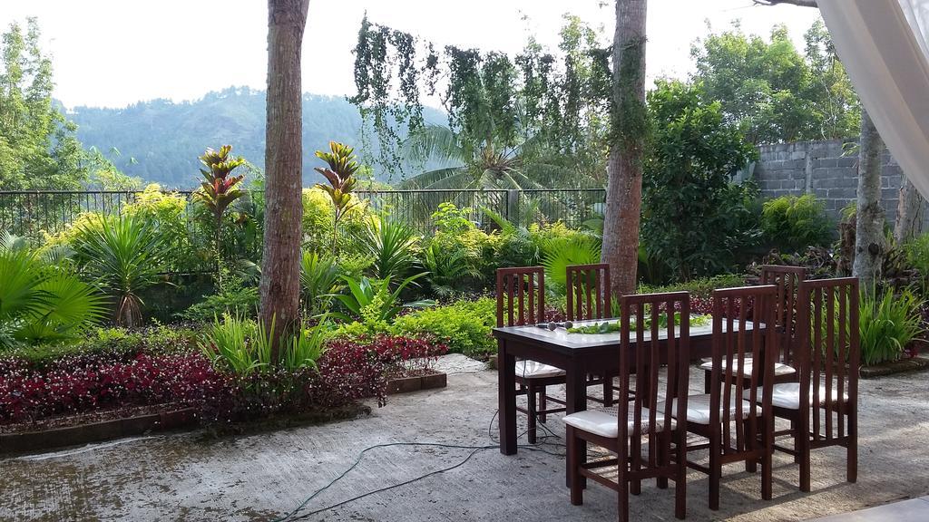 Swaloh Resort & Spa Kalangbret Exterior photo